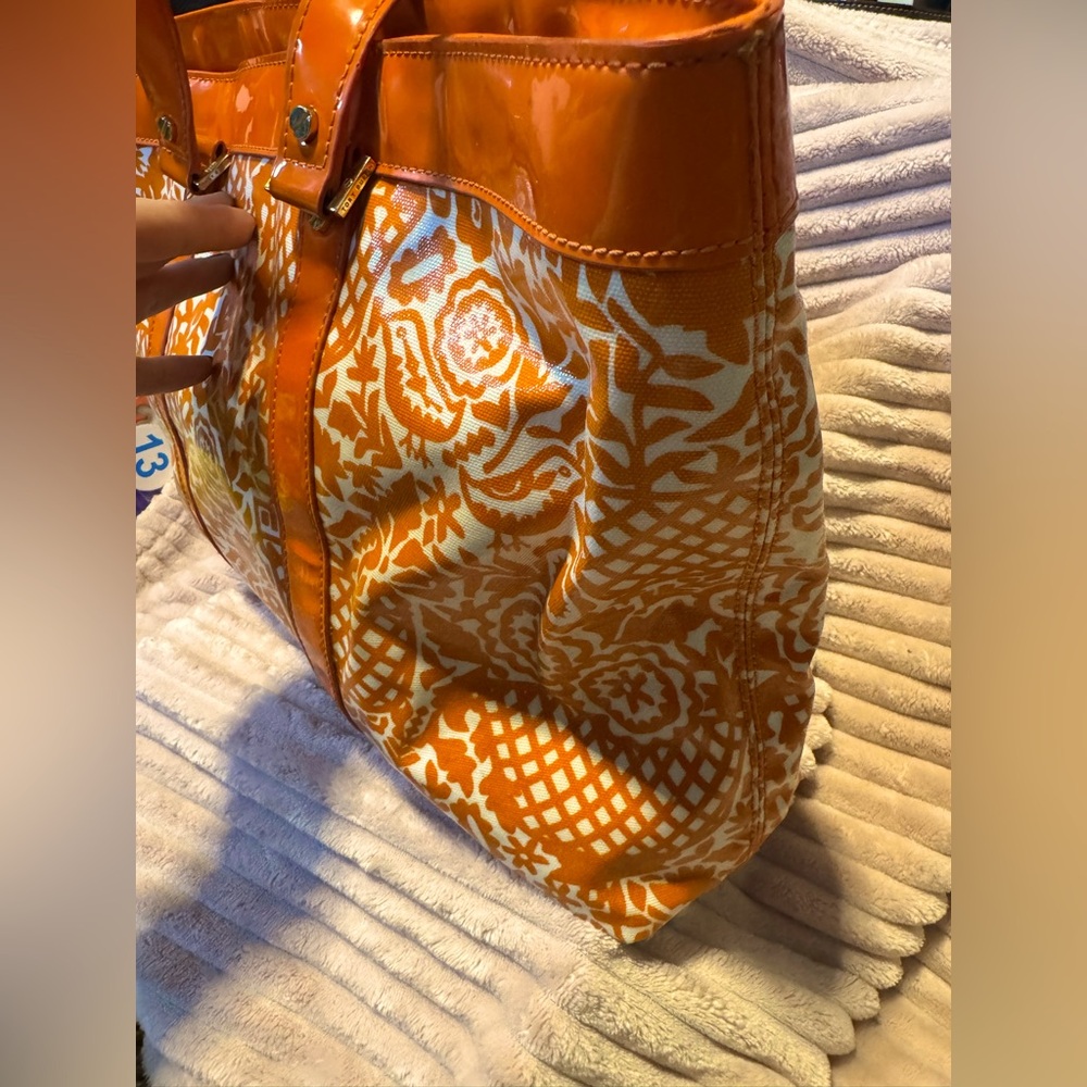 Tory Burch Jane Tote - discontinued - Picture 3 of 9